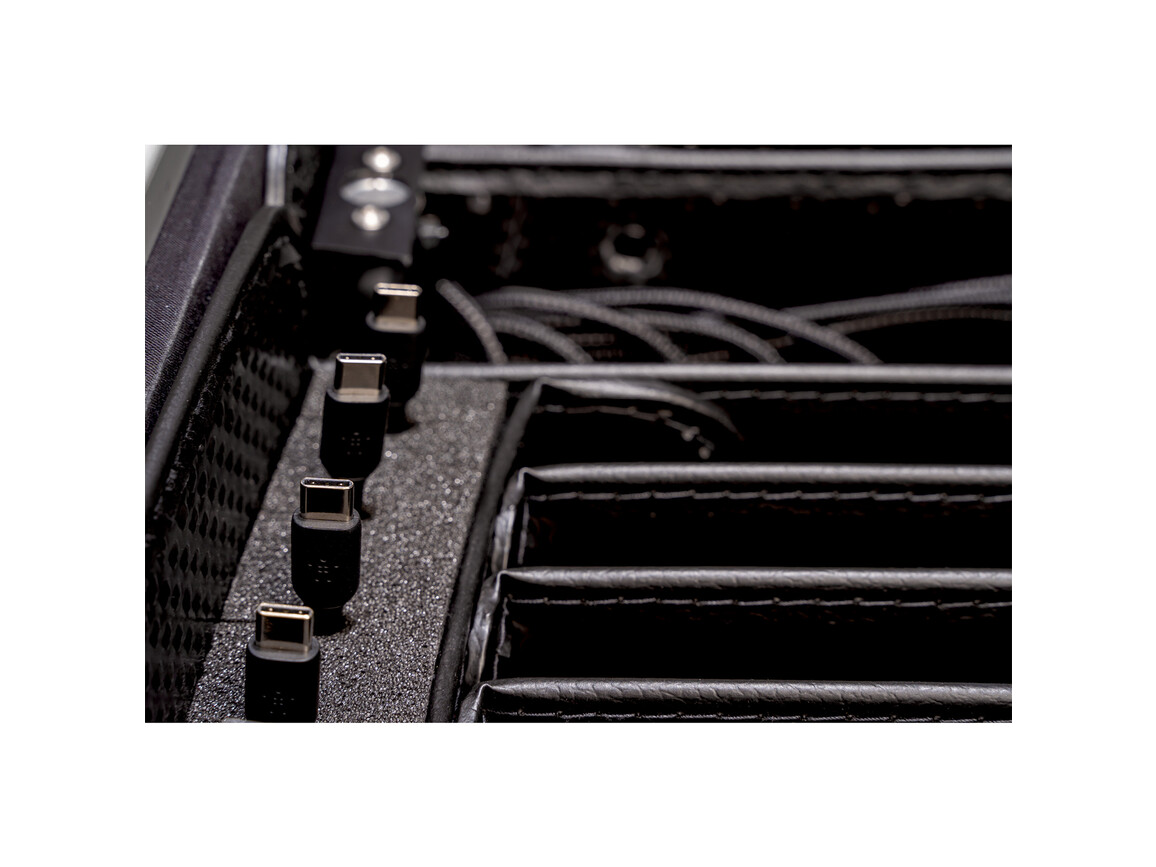 PARAT Case TC20, TwinCharge, inkl. USB-C auf Type-C Kabel, schwarz