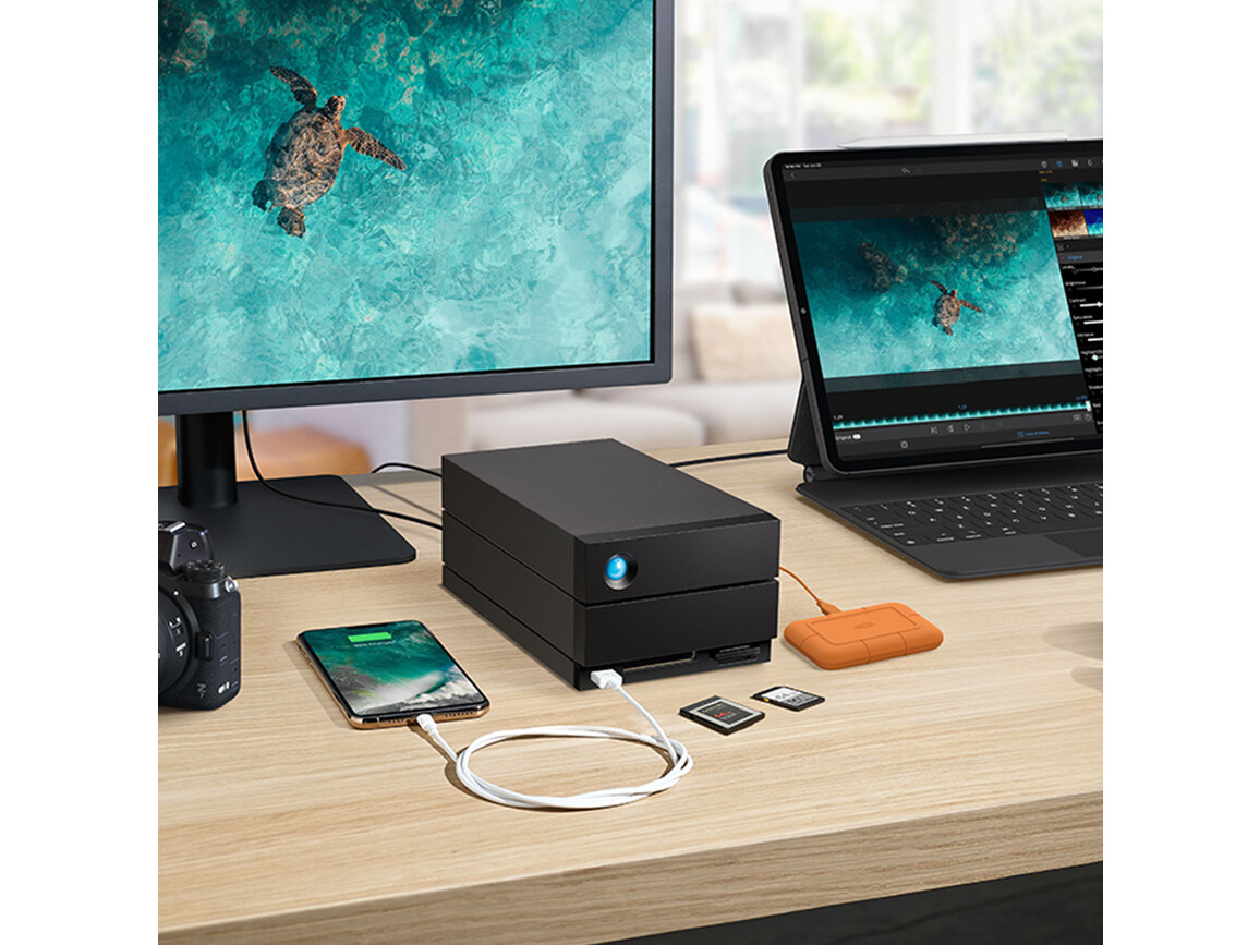 LaCie 2big Dock v2 Thunderbolt 3 Hardware RAID, 20TB