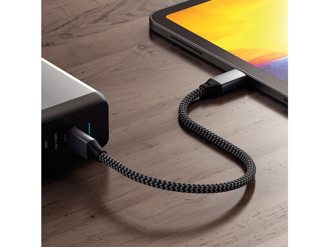 Satechi Type-C zu Type-C Kabel 25 cm, space grau Satechi Type-C zu Type-C Kabel 25 cm, space grau