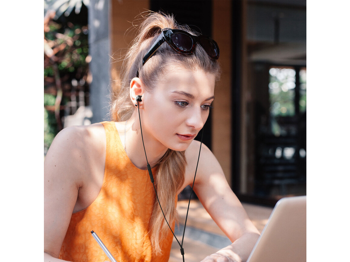 JBL TUNE310C, kabelgebundener USB-C In-Ear Kopfhörer, schwarz