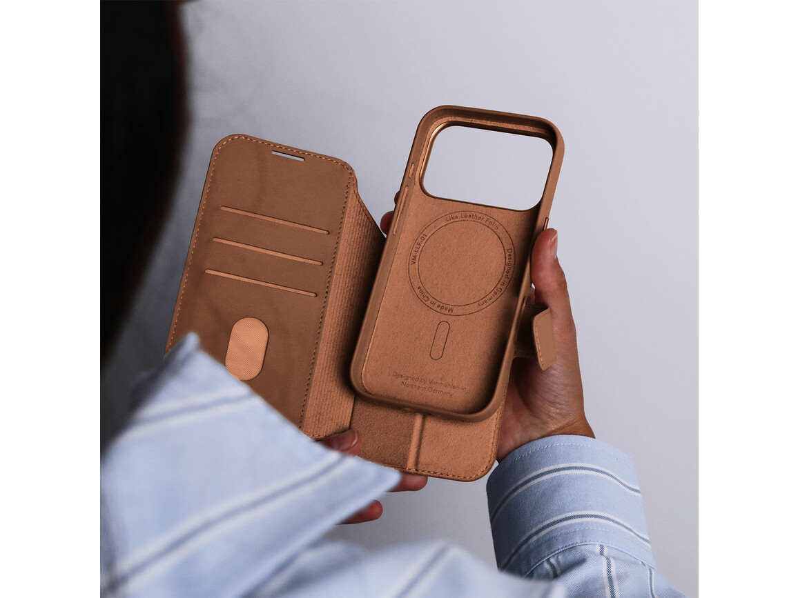 Vonmählen Kunstleder-Folio für iPhone 17 Pro Max, braun