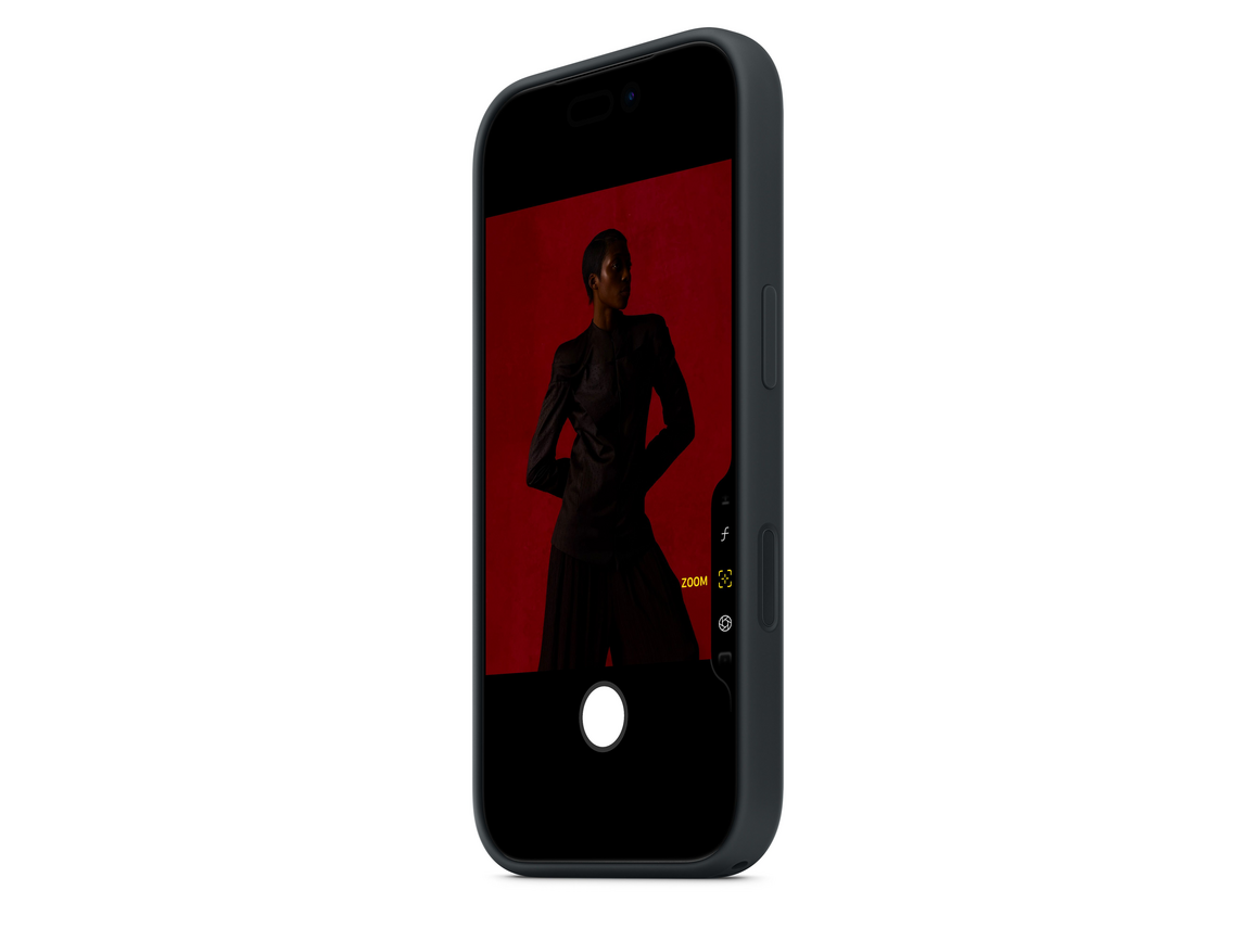iPhone 17 Pro Silikon Case mit MagSafe - Schwarz