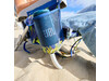 JBL Grip, kompakter Bluetooth-Lautsprecher, blau