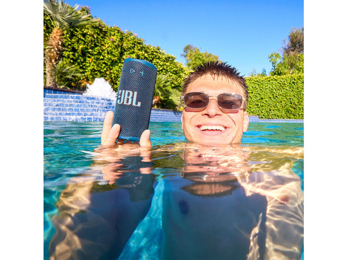 JBL Grip, kompakter Bluetooth-Lautsprecher, blau
