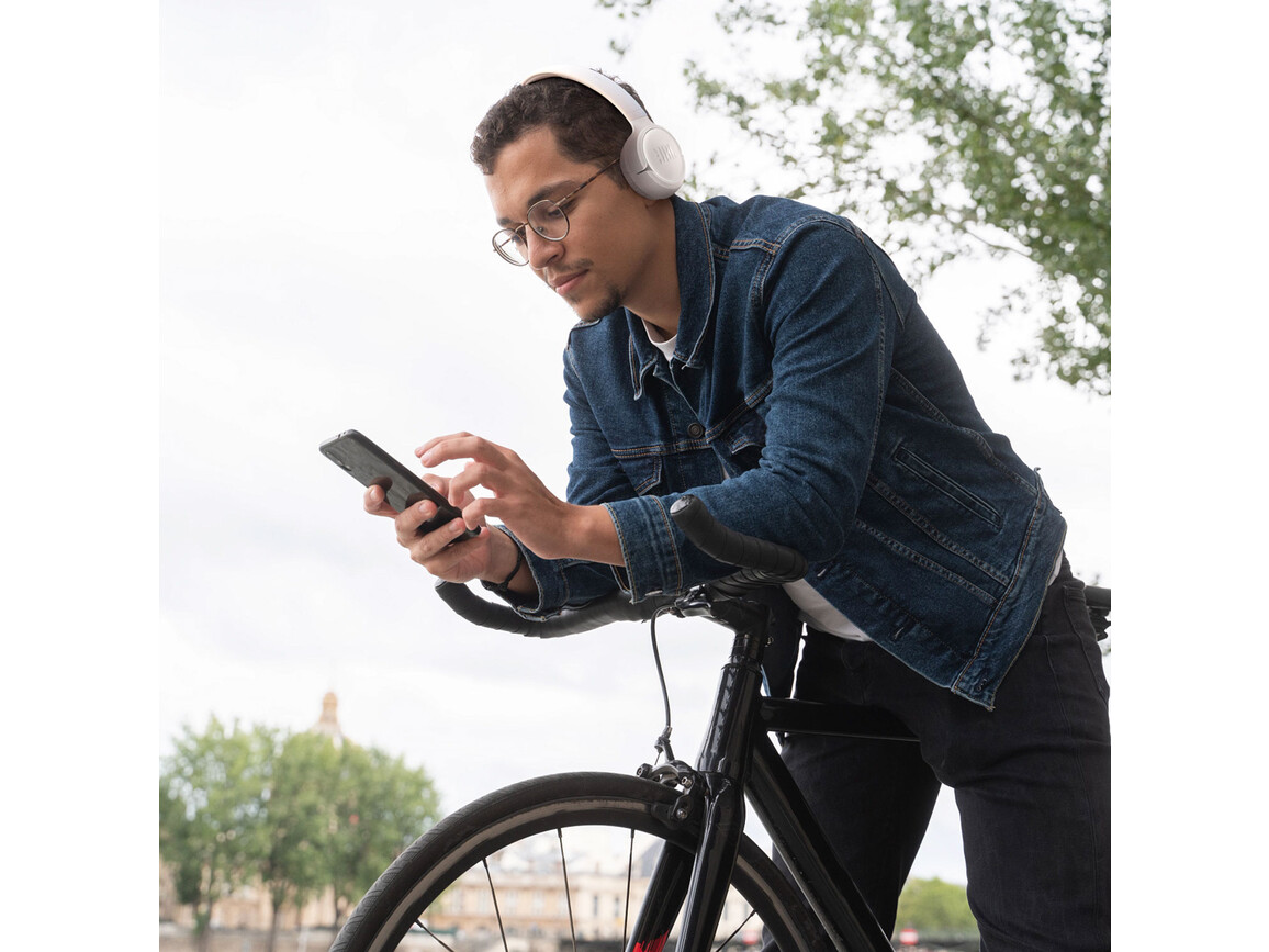 JBL TUNE530BT, On-Ear Bluetooth Kopfhörer, weiss JBL TUNE530BT, On-Ear Bluetooth Kopfhörer, weiss