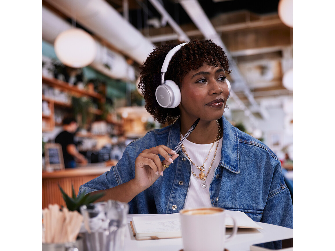 JBL Live 680NC, On-Ear Bluetooth Kopfhörer, weiß JBL Live 680NC, On-Ear Bluetooth Kopfhörer, weiß