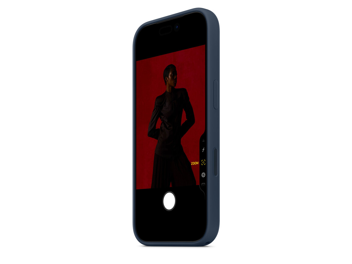 iPhone 17 Pro Silikon Case mit MagSafe - Mitternacht